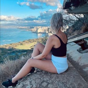 Meet your Posher, Brooke